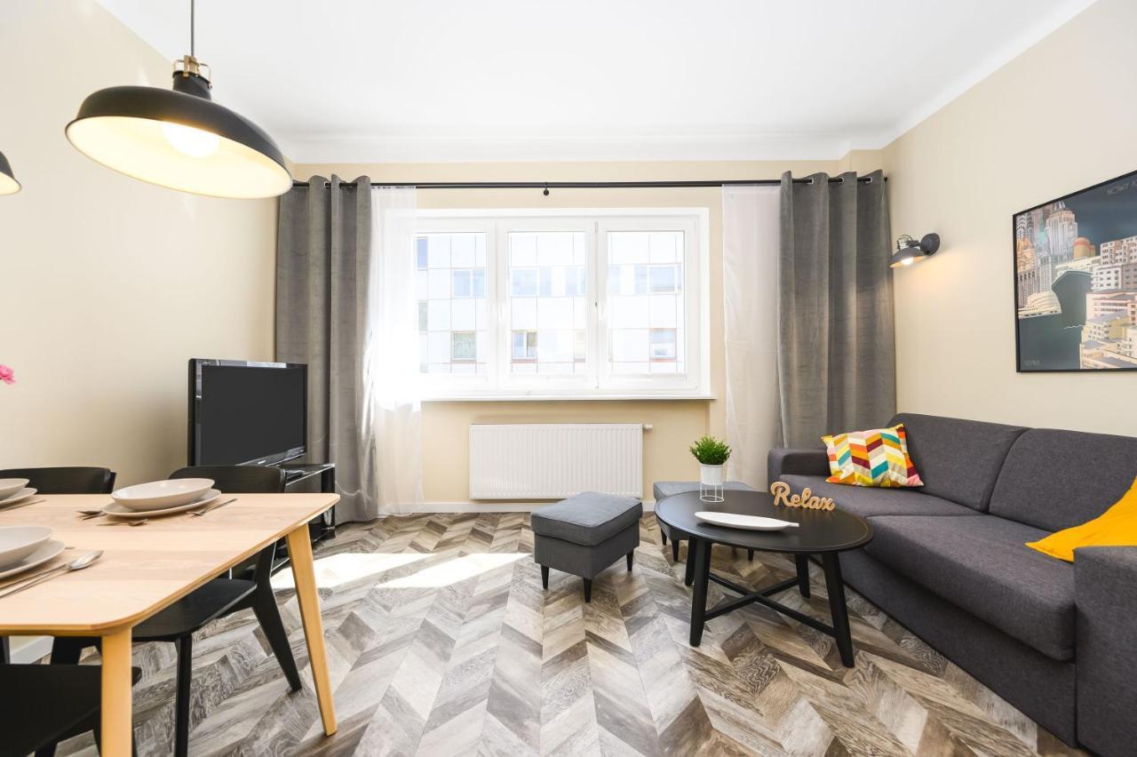 Apartament 109 W Centrum Gdyni Prostywynajem กดิเนีย ภายนอก รูปภาพ