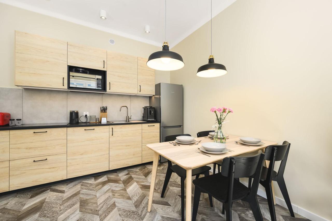 Apartament 109 W Centrum Gdyni Prostywynajem กดิเนีย ภายนอก รูปภาพ