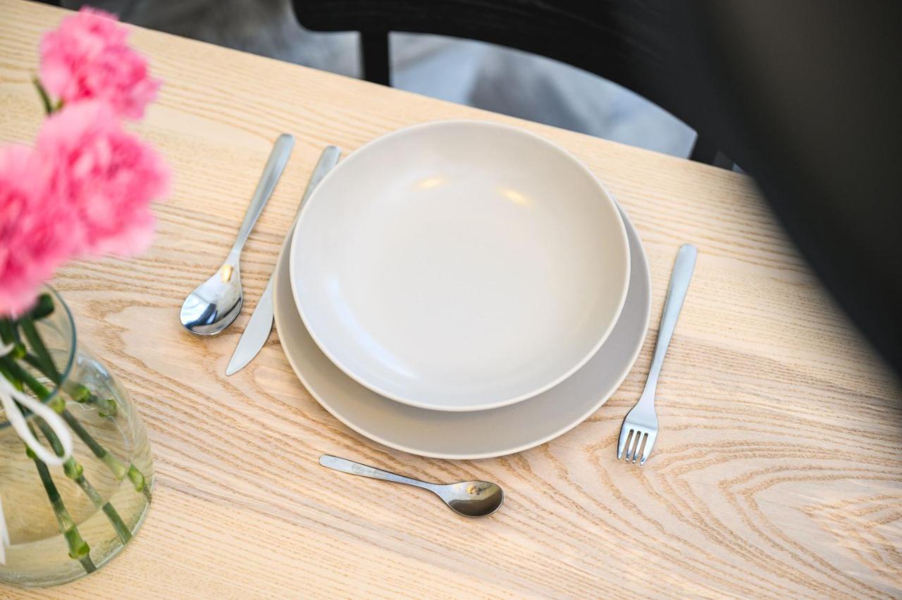 Apartament 109 W Centrum Gdyni Prostywynajem กดิเนีย ภายนอก รูปภาพ